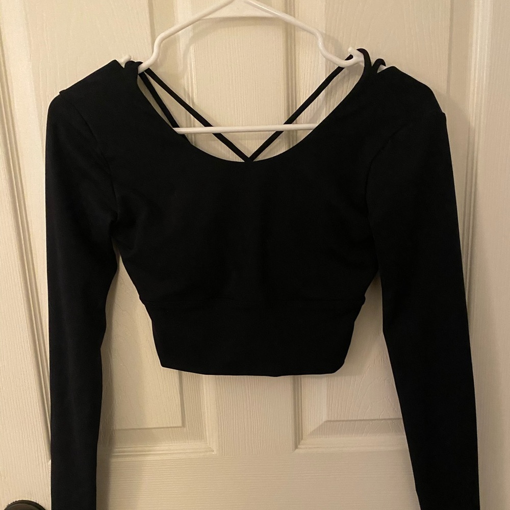 Astoria Sleeved Crop Top